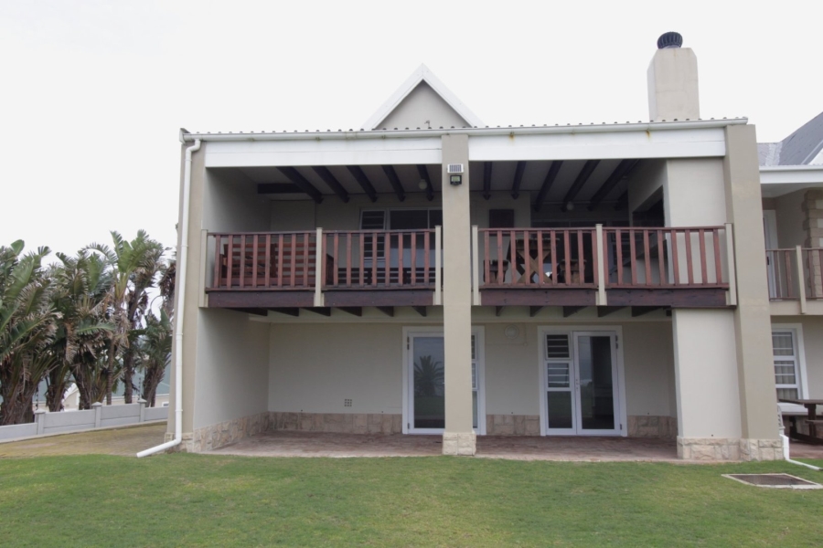 5 Bedroom Property for Sale in Marina Martinique Eastern Cape